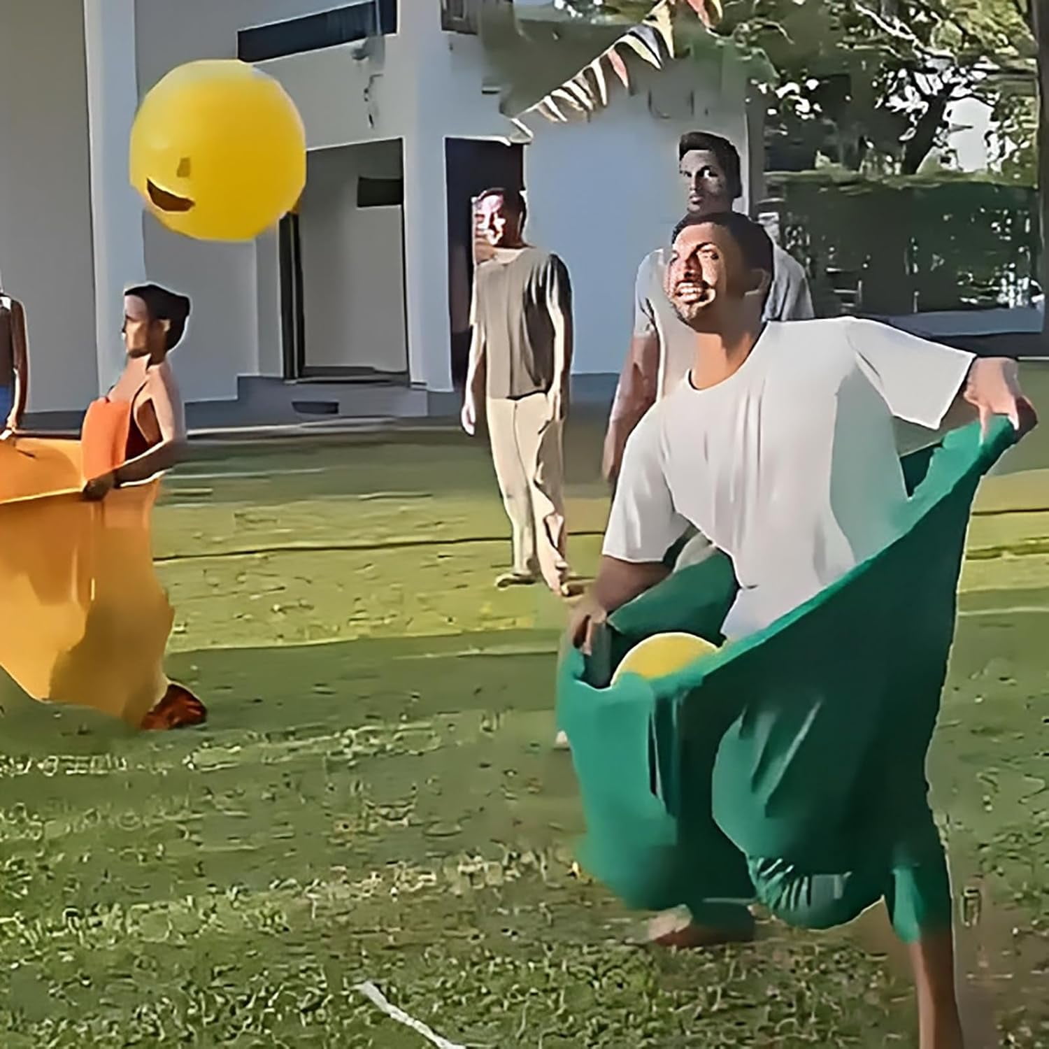 Granny Pants Yard Game, 2025 New Granny Pants Outdoor Game with Bouncy Balls, Giant Outdoor Games for Adults and Family, Funny Party Yard Games