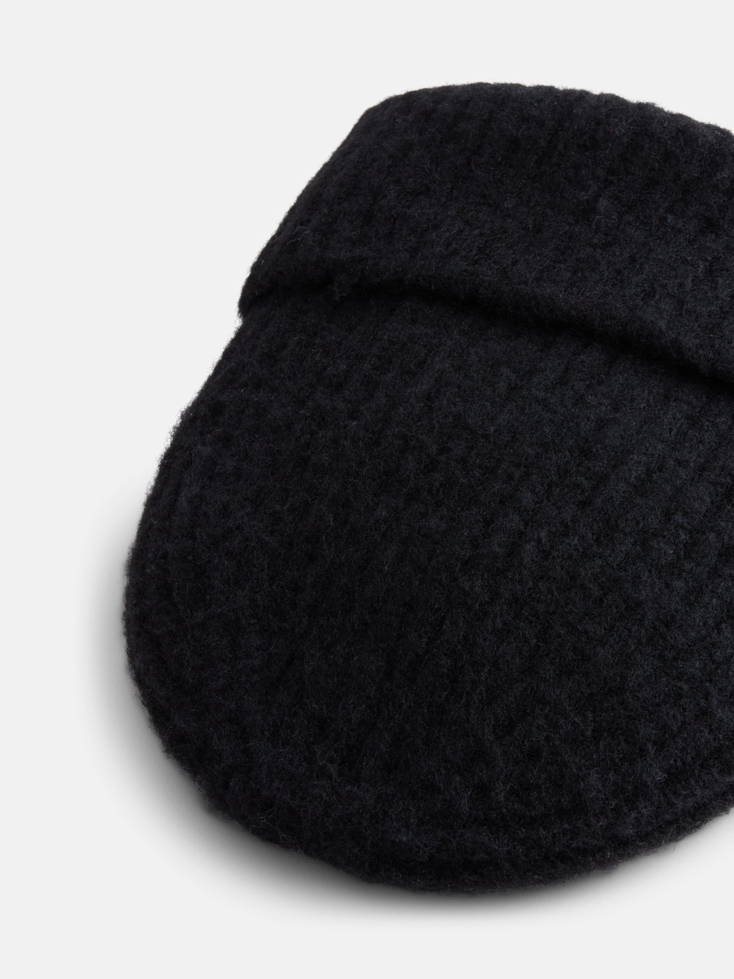 Scenario Women's Rib Knit Beanie, Black Soot