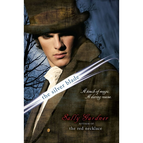 Pre-Owned The Silver Blade (Paperback) 0142417319 9780142417317