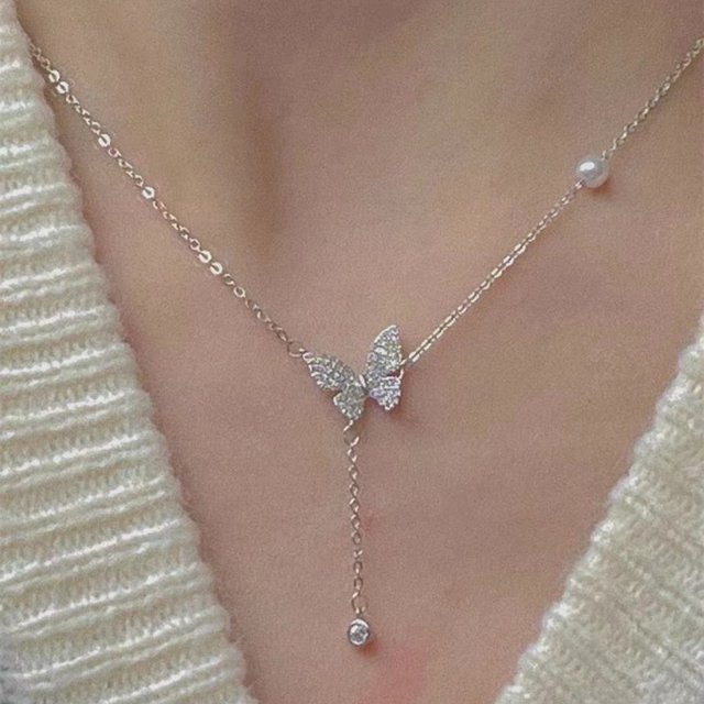 New Niche Necklace Creative Personalized Light Luxury Advanced Split Love Micro Zircon Sweet Necklace