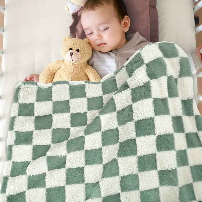 HOMRITAR Checkered Baby Blanket for Boys Sage Green Fluffy Fuzzy Blankets with 3D Chessboard Grid Warmer Comfort Reversible Lightweight Bed Blanket