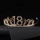 thumbnail image 4 of 18 ° Aleación y número de diamantes de imitación Corona de cumpleaños Peine Corona Tocado de tiara de diamantes de imitación de moda Elegante Accesorio para el cabello para adultos (Dorado), 4 of 7