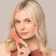 thumbnail image 4 of Palladio Rubor Líquido para Mejillas y Labios 2 en 1 Maquillaje, Rubor Facial, Fórmula Liviana en Cr, 4 of 9