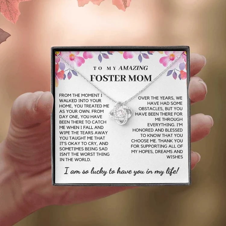 To My Amazing Foster Mom Necklace 