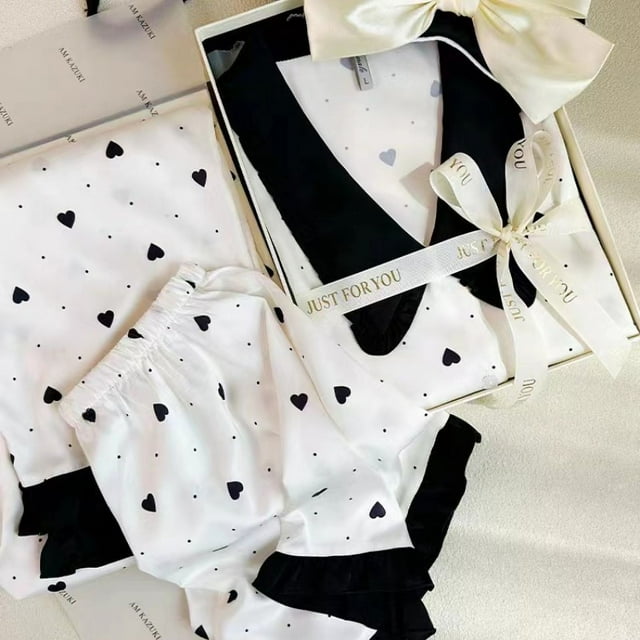 Pantalones cortos de seda con cuello de muñeca, conjunto de tres piezas fino para estar en casa, pantalones de manga corta, pijamas