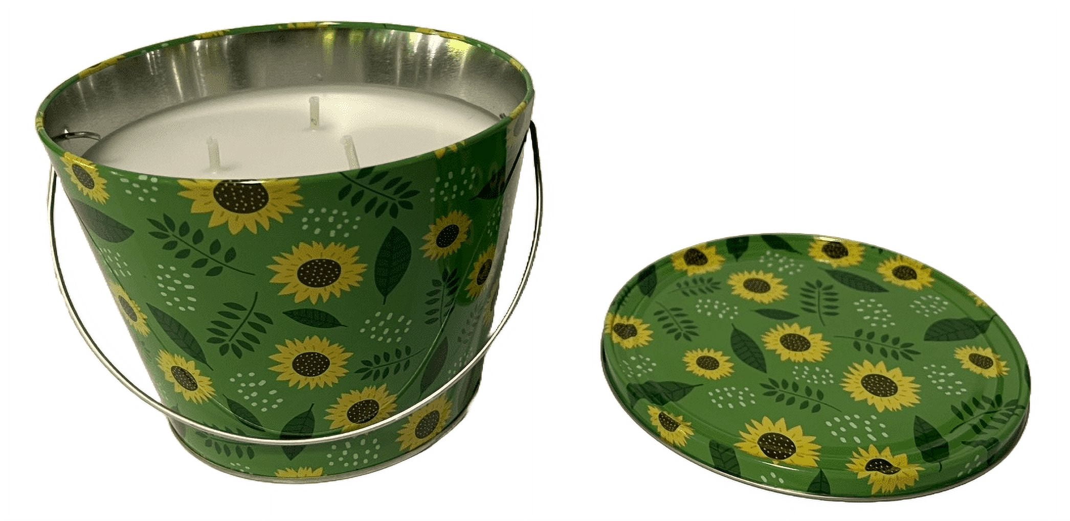 Mainstays 24oz Outdoor Citronella Candle Metal Bucket, Sunflower Green