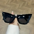 thumbnail image 4 of Vintage Cat Eye Sunglasses - UV400 Protection - Perfect for Parties & Outdoor Adventures!, 4 of 5