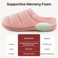 thumbnail image 4 of Zapatillas EverFoams Cozy Waffle de espuma viscoelástica para mujer, color rosa claro, 4 of 6