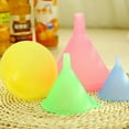 thumbnail image 3 of Juego de 5 embudos de cocina compactos, apilables y coloridos, aptos para uso alimentario, para uso diario., 3 of 8