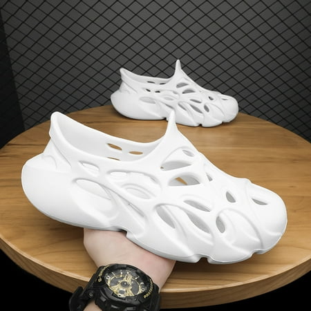 

Women & Mens Slippers Flat Comfortable Shoes For Women & Men Sandals Women & Men Fashion Summer Flat Garden Clogs Shoes Slippers Quckly Dry Water Shoes For Women Men
