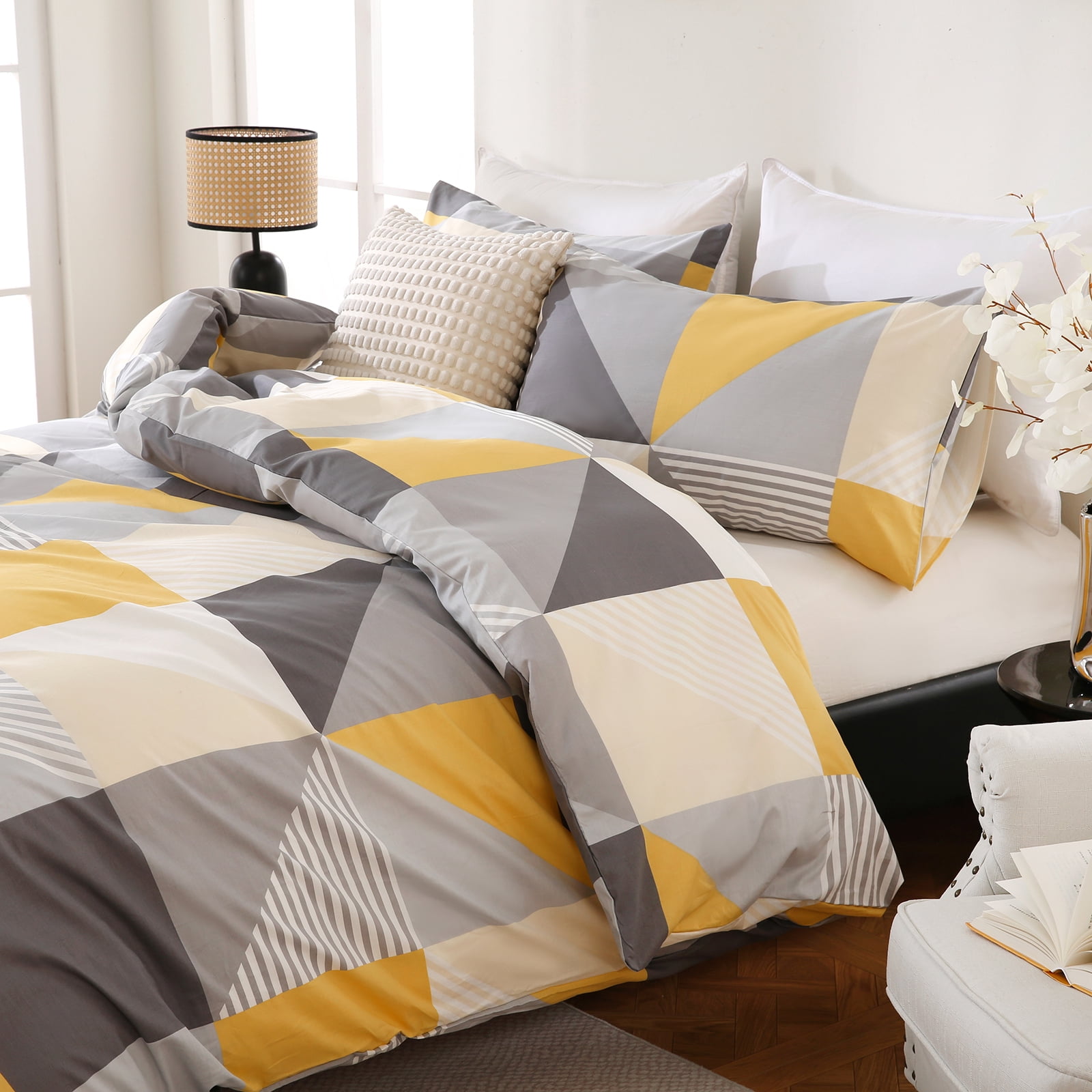 Move Over Yellow and Gray Duvet Cover Set King 100% Cotton Geometric Duvet Cover Set Soft and Breathable Yellow Gray Neatural Style Geometric Plaid Bedding Set with Zipper Closure and Corner Ties