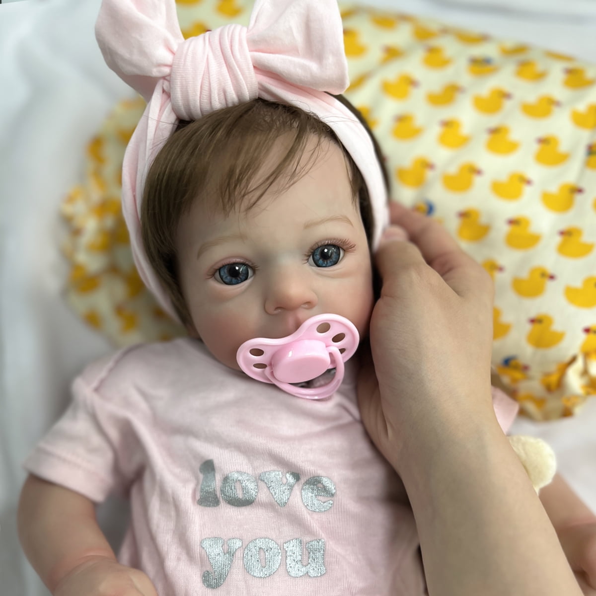 MYREBABY 17 Inch Realistic Reborn Baby Girl, Real Life Baby Dolls with Soft Weighted Body Wearing Pink Clothes , Real Baby Reborn Gift Set for Kids Age 3+