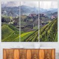 thumbnail image 1 of Vineyards en Italie Panoramique, 1 of 3