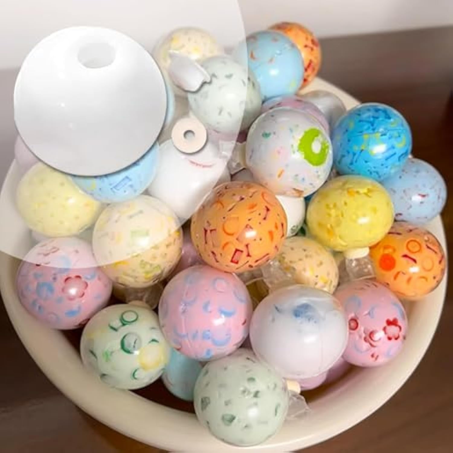Milky Blank Skins Empty Stress Ball DIY Kit, 2025 New Blank Pressure Ball Skin DIY Kit, Vacuum Squishy Stress Ball DIY Kits with Empty Skin Base, Lid, Glue, Expander Tool for DIY Stress Balls