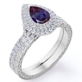 thumbnail image 1 of JeenMata Anillo Nupcial Estilo Victoriano con Halo Doble Pavé de 1,75 Quilates de Alejandrita y Moissanita Creada en Laboratorio Engastado en Oro Blanco de 18 K sobre Plata, 1 of 5