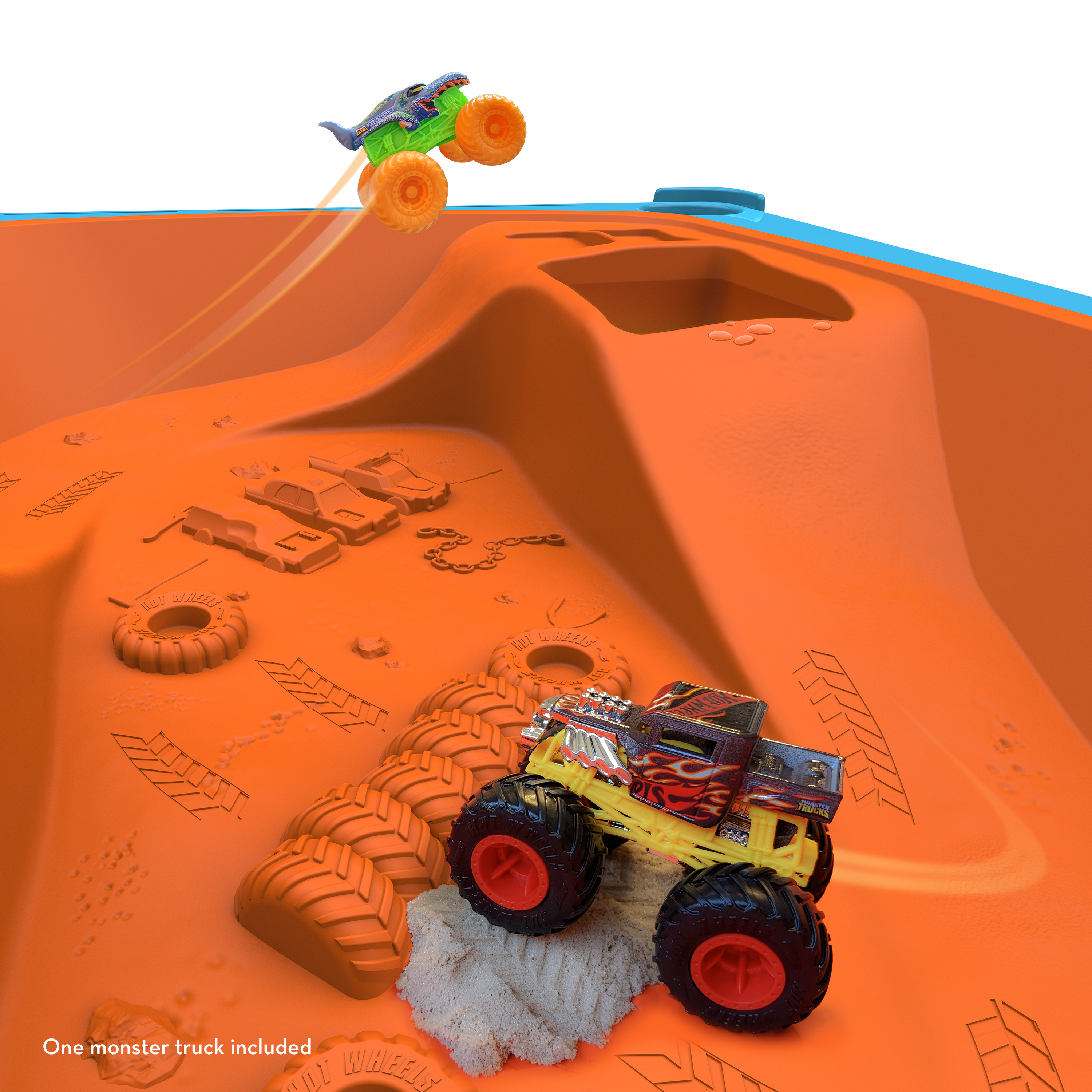 Hot Wheels Monster Trucks Splash and Crash Arena, Activity Playset, Plastic Water Table, for Children 3+ - image 4 of 10