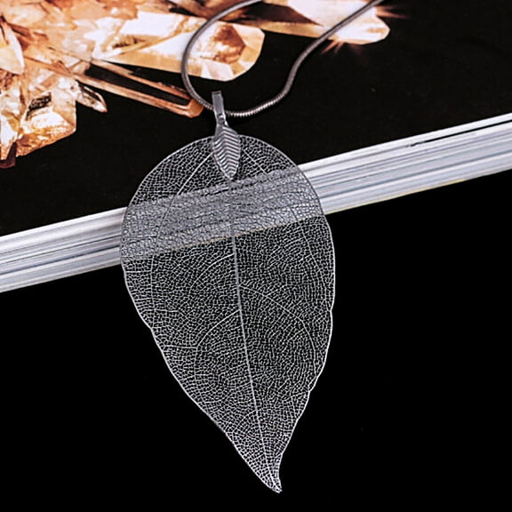 Feledorashia Necklaces for Women Mother's Day Gifts Women Special Leaves Leaf Sweater Pendant Necklace Ladies Long Chain Jewelry Clearance