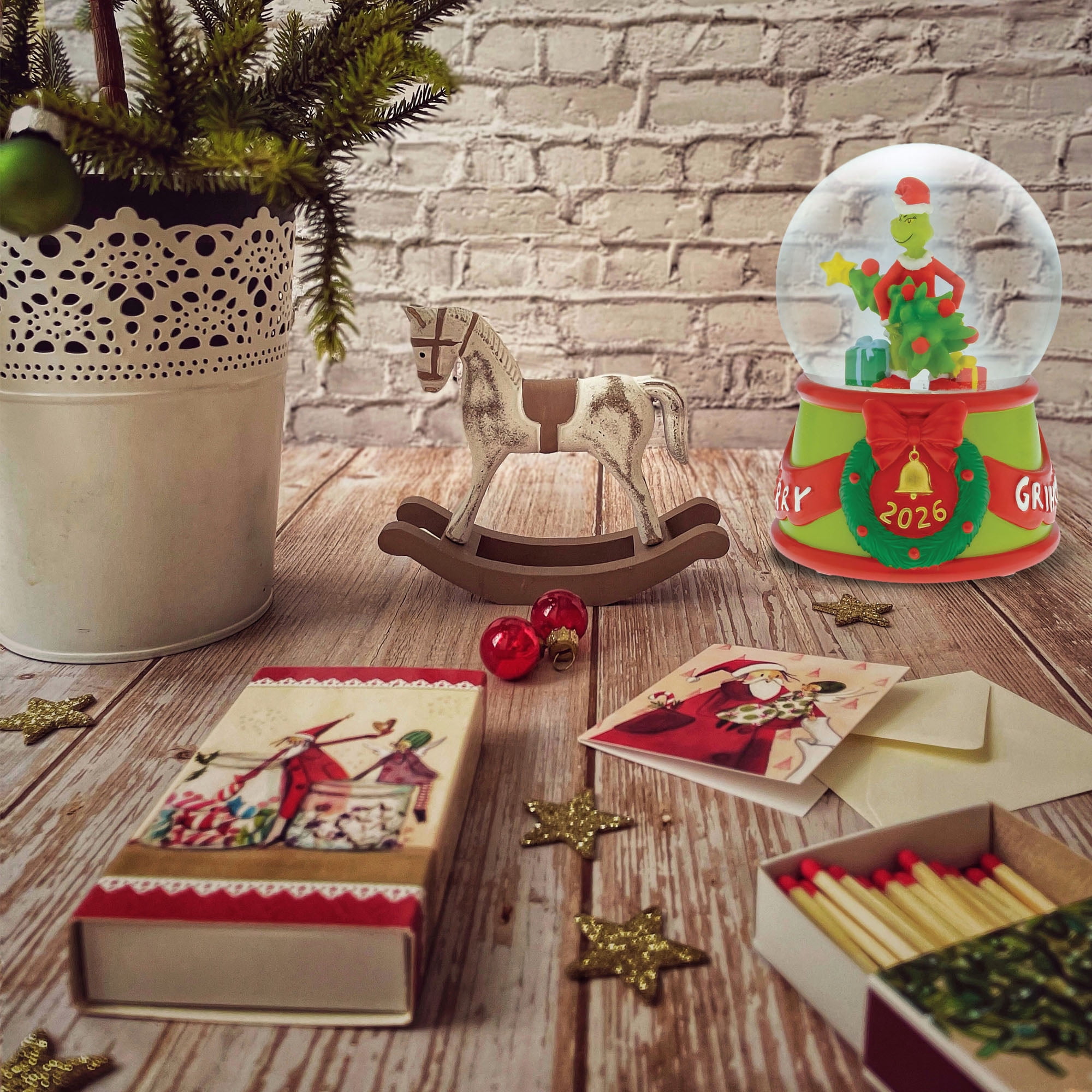 Grinch 100mm Christmas Snow Globe – Merry Grinchmas Holiday Tree Design