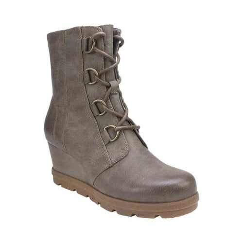white mountain wedge booties