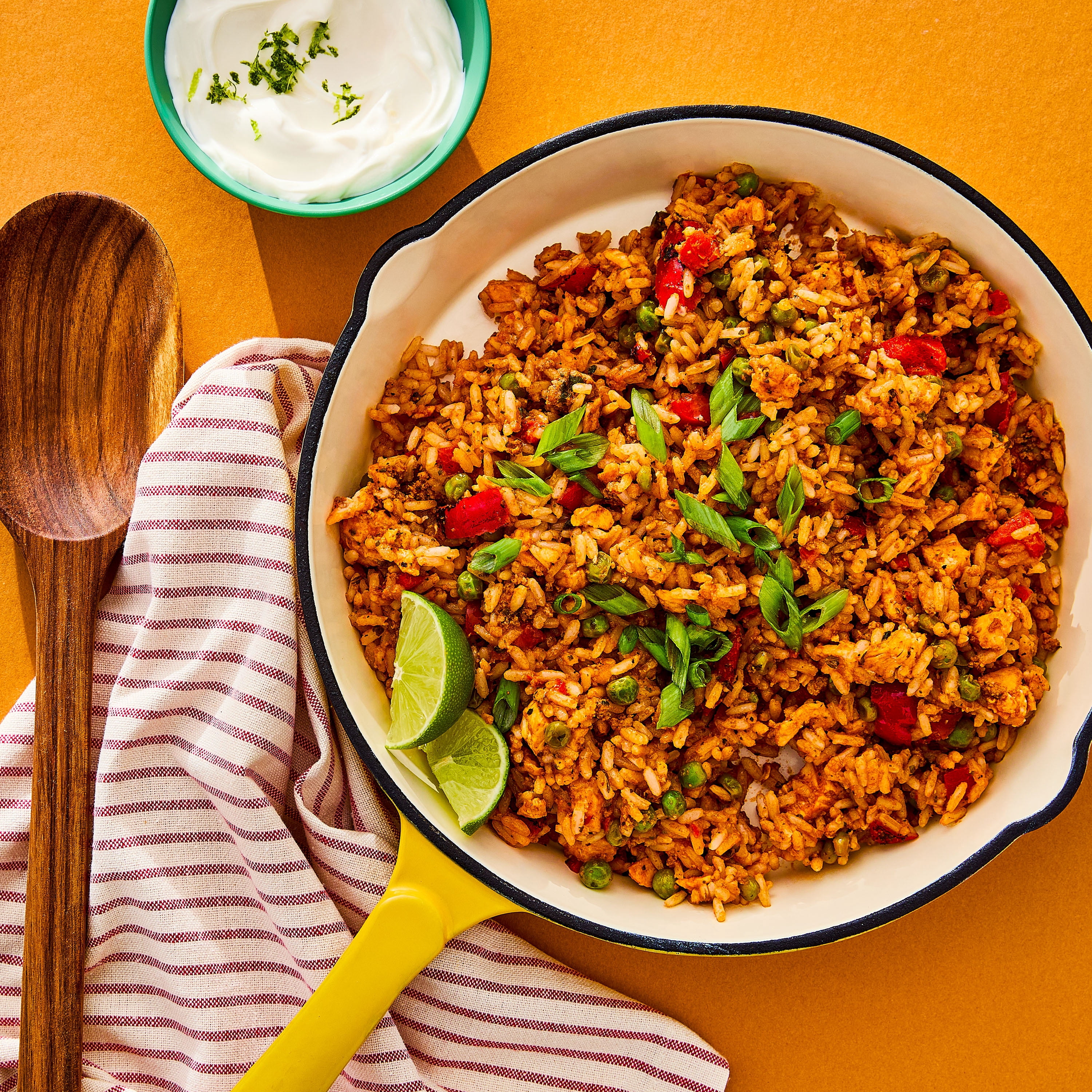 bettergoods Spanish Style Rice, White Meat Chicken and Chorizo Skillet Meal, 22 oz (Frozen)