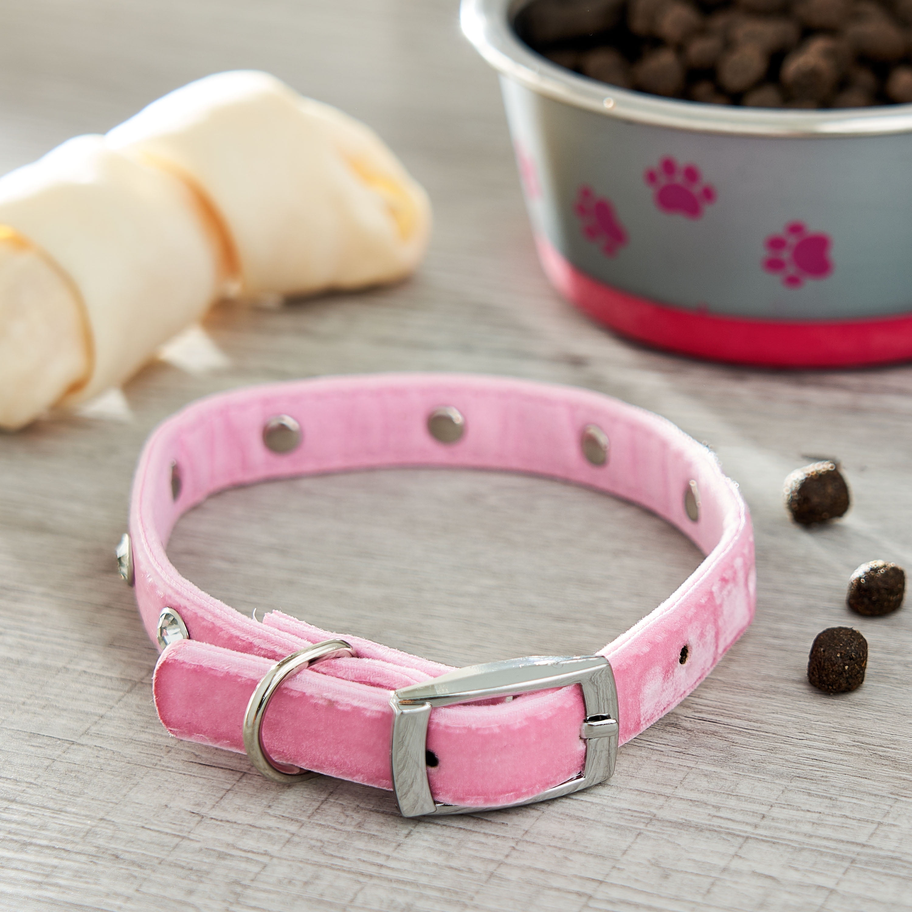 Vibrant Life Velvet and Rhinestone Dog Collar, Pink, XS