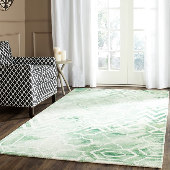 Safavieh Dip Dye Aylmer Distressed Area Rug, Green/Ivory, 6' x 9'