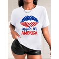 thumbnail image 1 of [A la moda] Camiseta estampada patriótica "Hecho en Estados Unidos" para mujer - Camiseta informal de cuello redondo y manga corta con estampado de labios de la bandera estadounidense, algodón transpi, 1 of 7