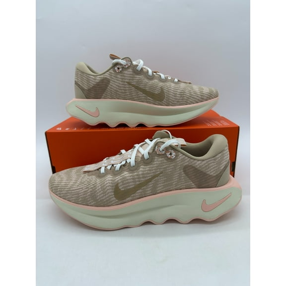 Nike Motiva Women's size 10 Tan Sail White Gym Athletic Shoes IB8136 248