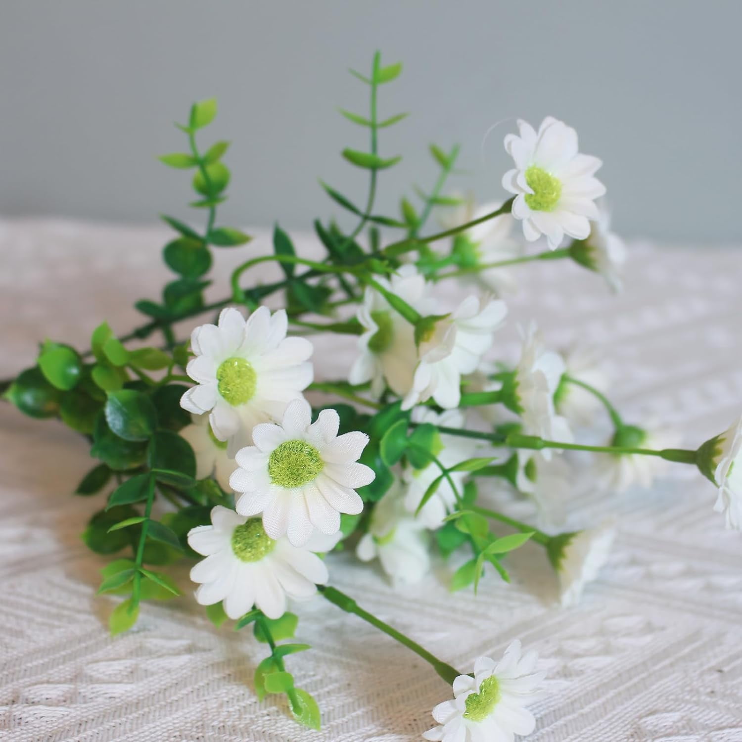 8 Bundles White Silk Artificial Sunflower Plants Faux Greenery for Wedding Home Garden Window Box Outdoor Planters Decor (White Fake mums)