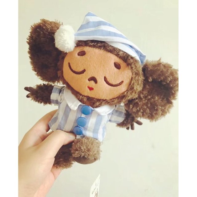 Juguete de peluche Cheburashka de 20cm para niños, mono de ojos grandes con ropa, muñeca suave, Anime de Rusia, muñeca para dormir, juguetes para niños, regalo