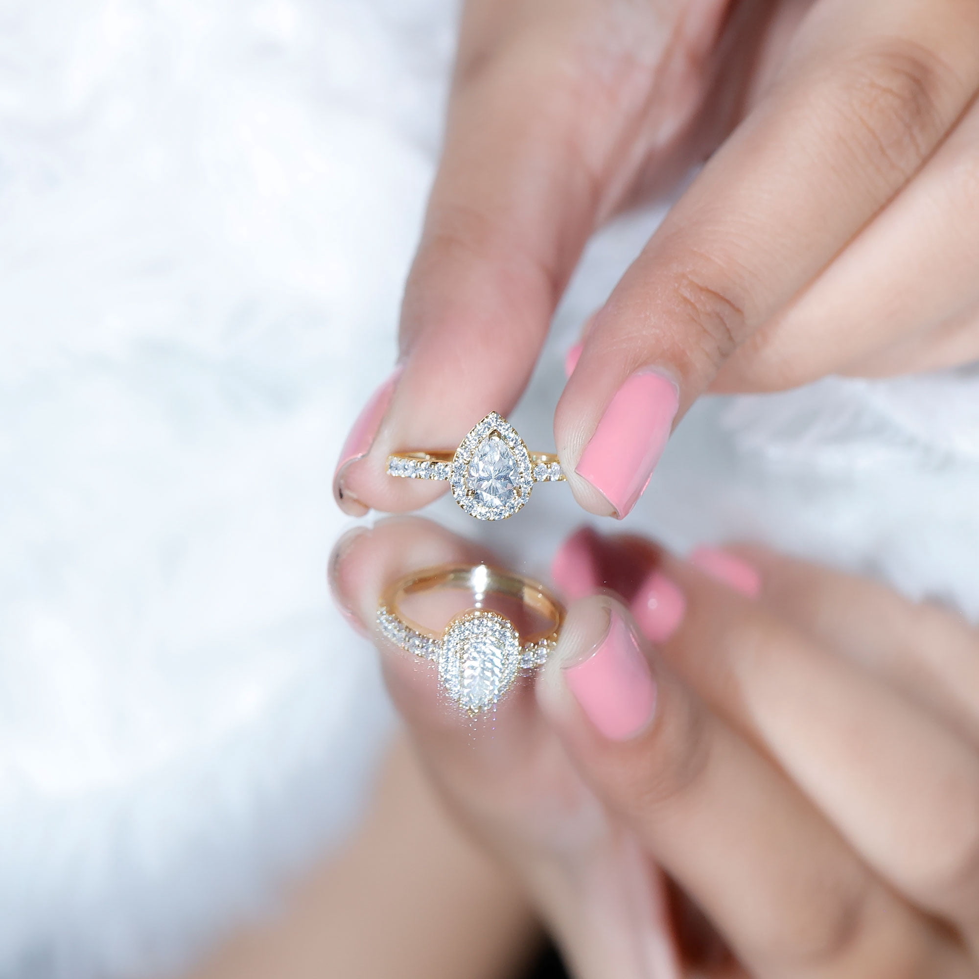 Rosec Jewels Teardrop Engagement Ring for Women - Pear Shape Moissanite (5X7 mm, D-VS1 Quality), 14K Yellow Gold, US 6.50