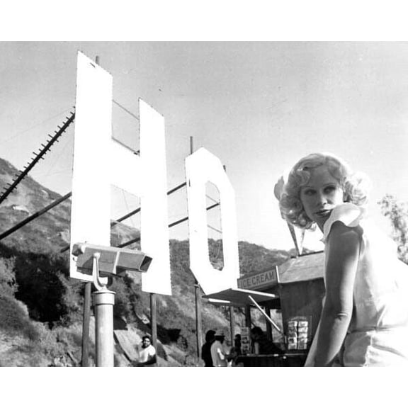 Karen Black 1975 Hollywood sign on set 1975 Day of the Locust 8x10 inch photo