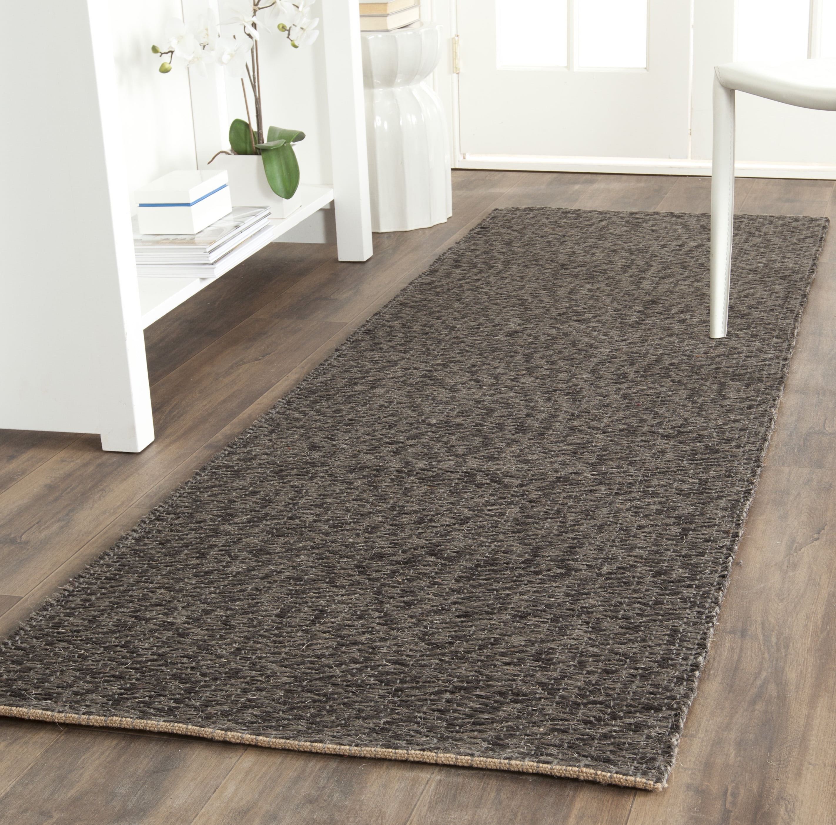 Safavieh Natural Fiber Lars Braided Jute Runner Rug, Grey, 2'6" x 8