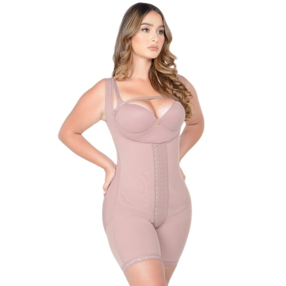 Delie Fajas Post-Surgical