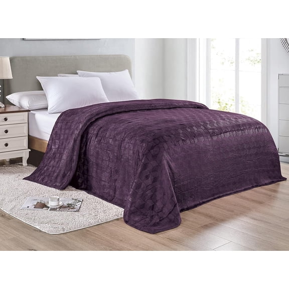 FAITH, HOPE, LOVE HOME DCOR Amrani Chevron Arrow Jacquard Microplush Queen Size Blanket 90" x 90" - Plum
