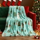 thumbnail image 4 of Manta Navideña | Diseño de Papá Noel y Árbol | Microfibra Suave y Afelpada | Decoración Invernal Acogedora y Ligera para Sofá Cama | Manta Navideña para Sala de Estar, Dormitorio y Estudio, 4 of 6