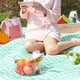 thumbnail image 5 of Esterilla de picnic multifuncional, portátil y de moda para acampar y hacer senderismo, manta de picnic imprescindible para viajes al aire libre a cuadros de colores, 5 of 6