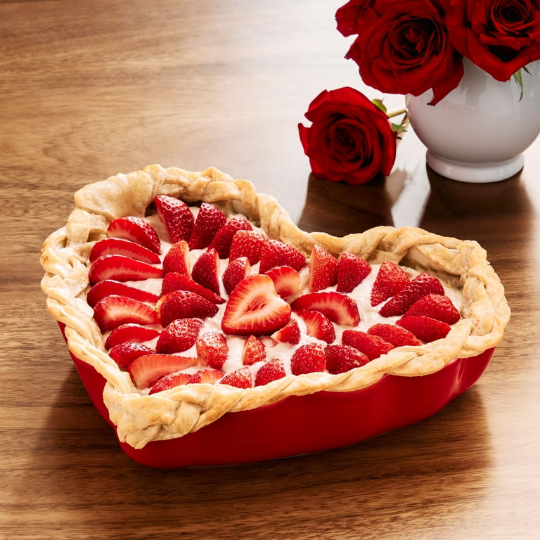 The Pioneer Woman Heart Ruffle 10-inch Red Ceramic Pie Pan