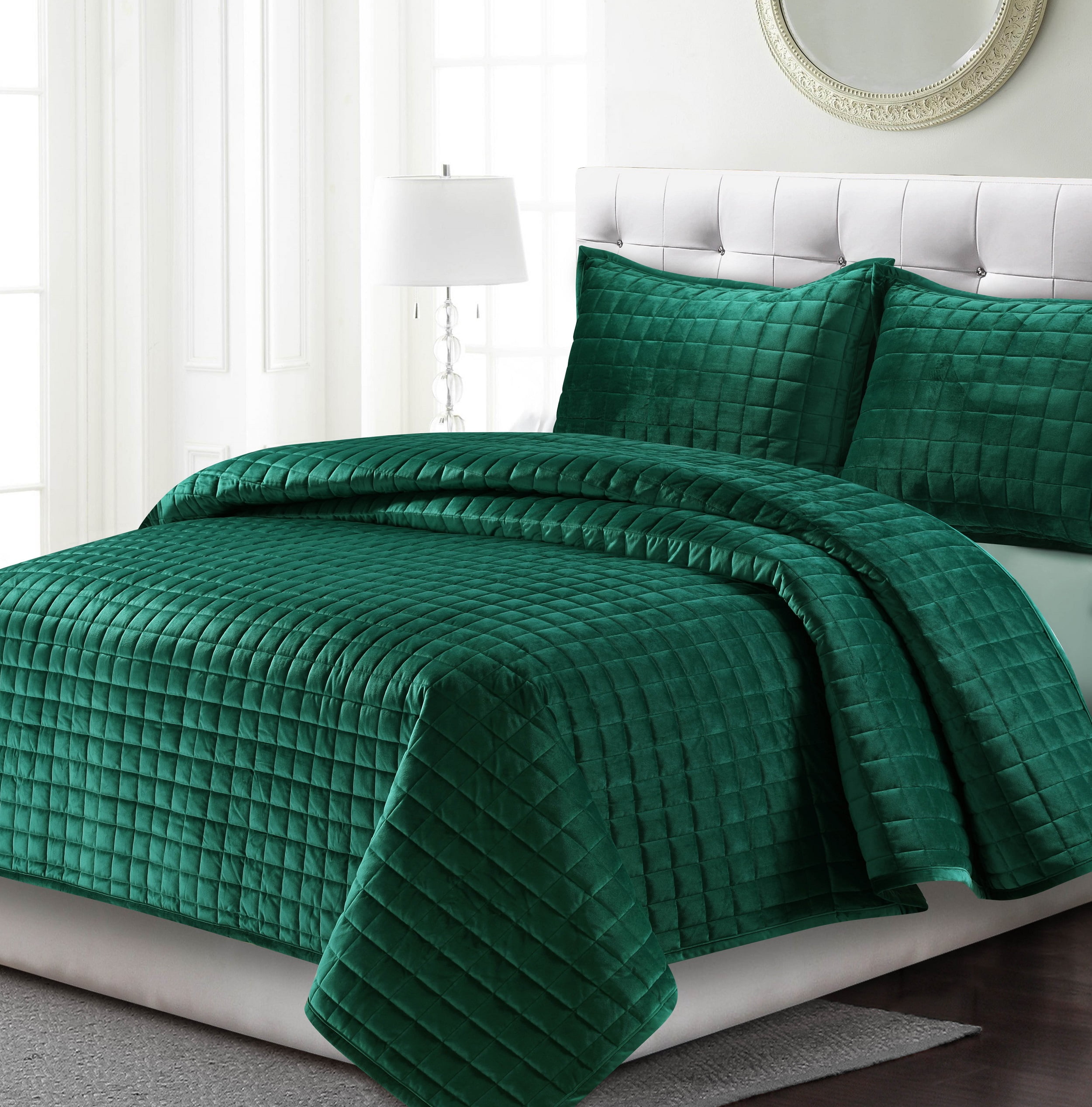 Tribeca Living Florence Velvet Oversized Solid Quilt Set King Silver