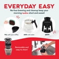 thumbnail image 4 of Máquina de preparación rápida en frío DASH con tecnología VacuPress™ con jarra de vidrio para 40 onzas de café instantáneo fresco o té helado, 4 of 5