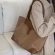 thumbnail image 5 of Bolso de gran capacidad, diseño de moda moderno para mujer, bolso de hombro, bolso de viaje, bolso de clase para estudiantes, tela de nailon, bolso de mano totalmente combinado, 5 of 6
