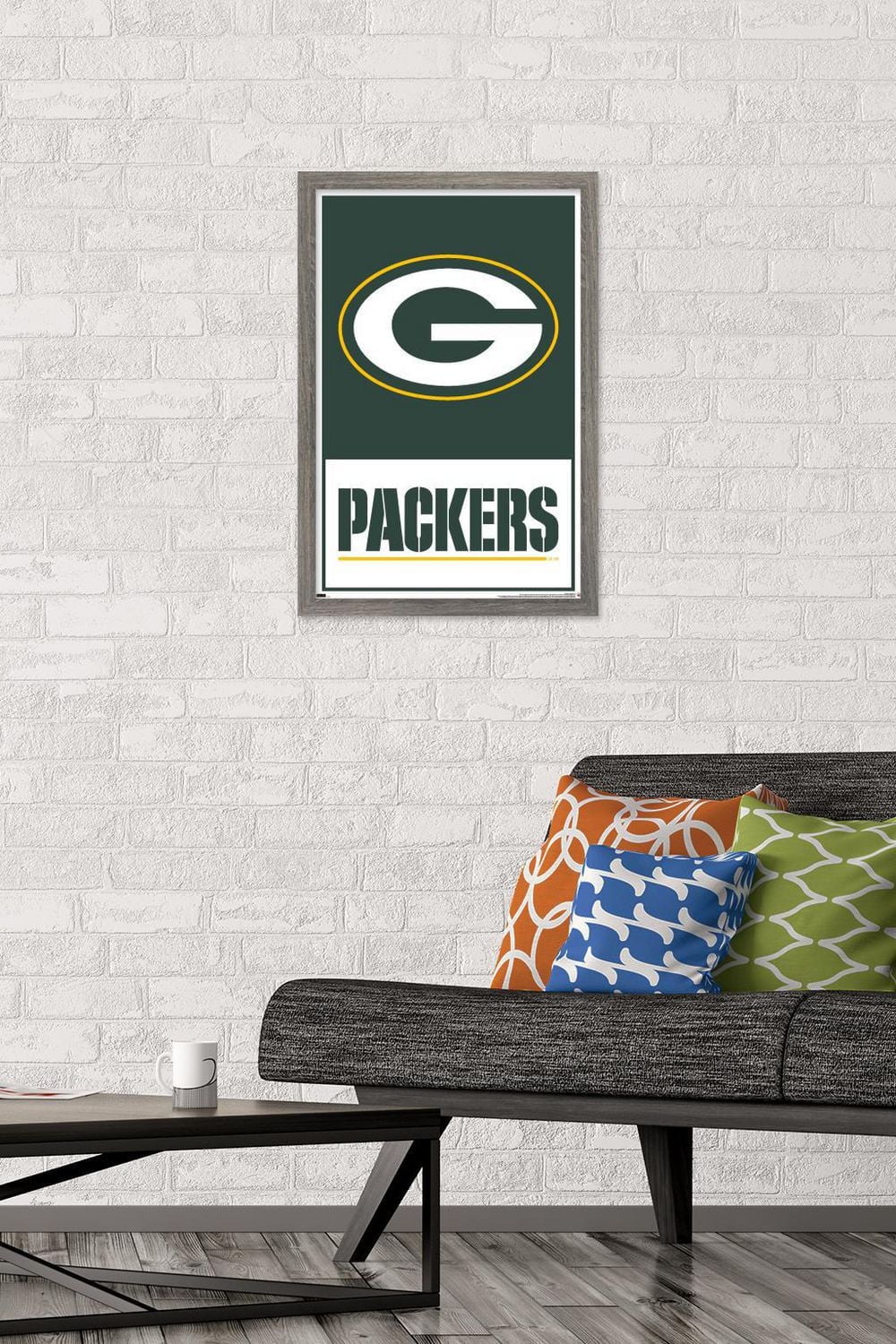 NFL Green Bay Packers - Logo 21 Wall Poster with Push Pins, 14.725" x 22.375"
