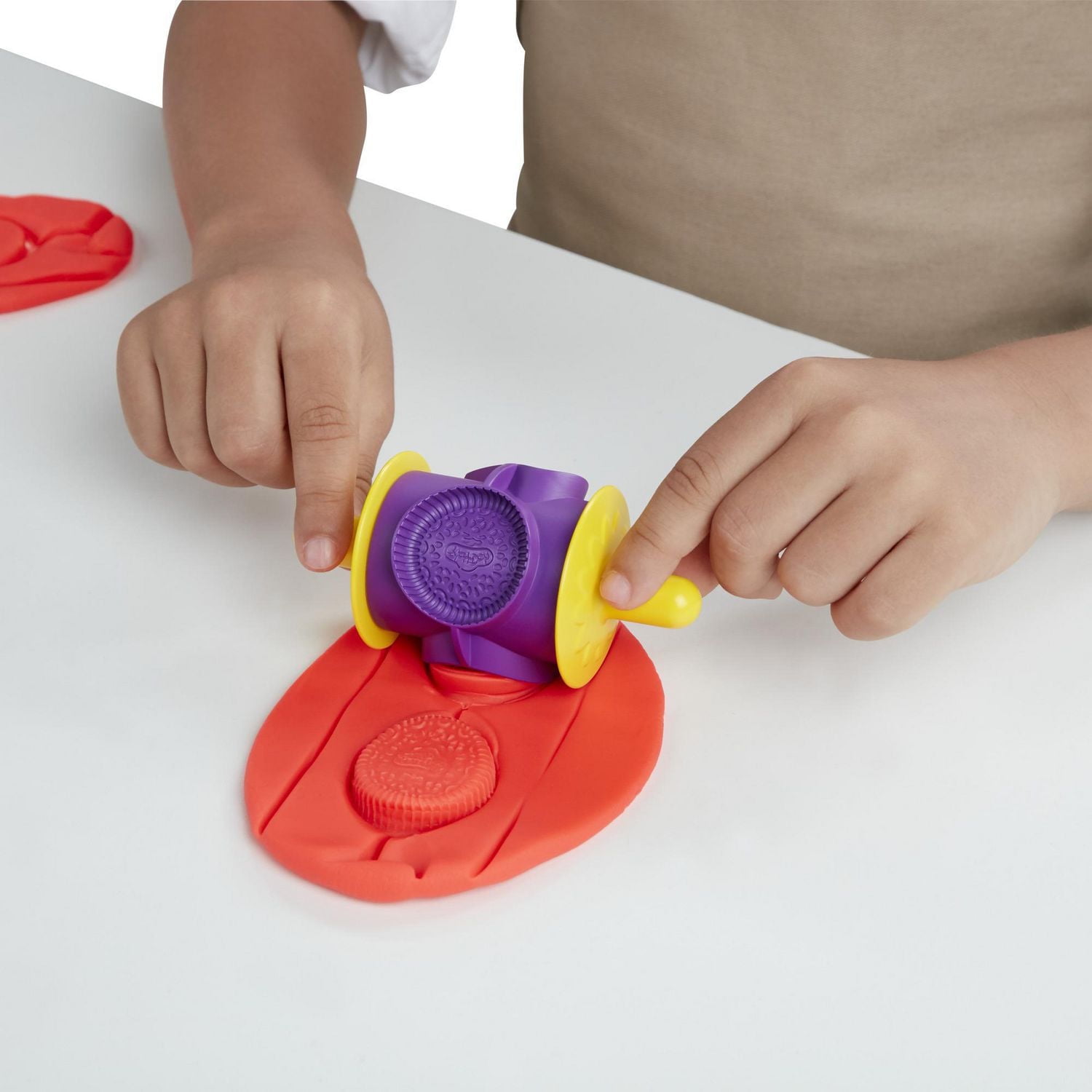 Play-Doh Kitchen Creations Sprinkle Cookie Surprise