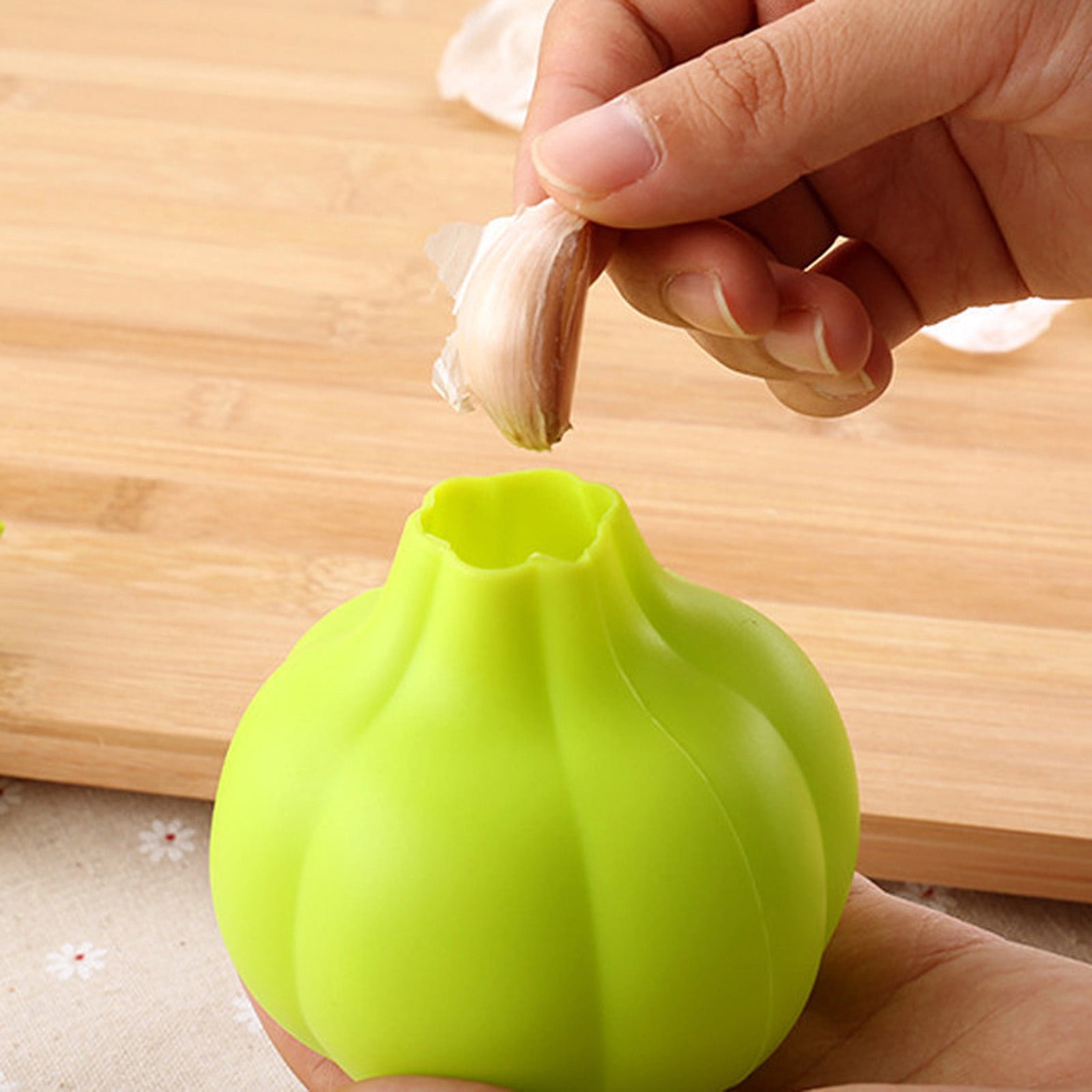KTMGM Silicone Press Garlic Crusher Kitchen Gadget Vegetable Peeler Home Tool 2PC