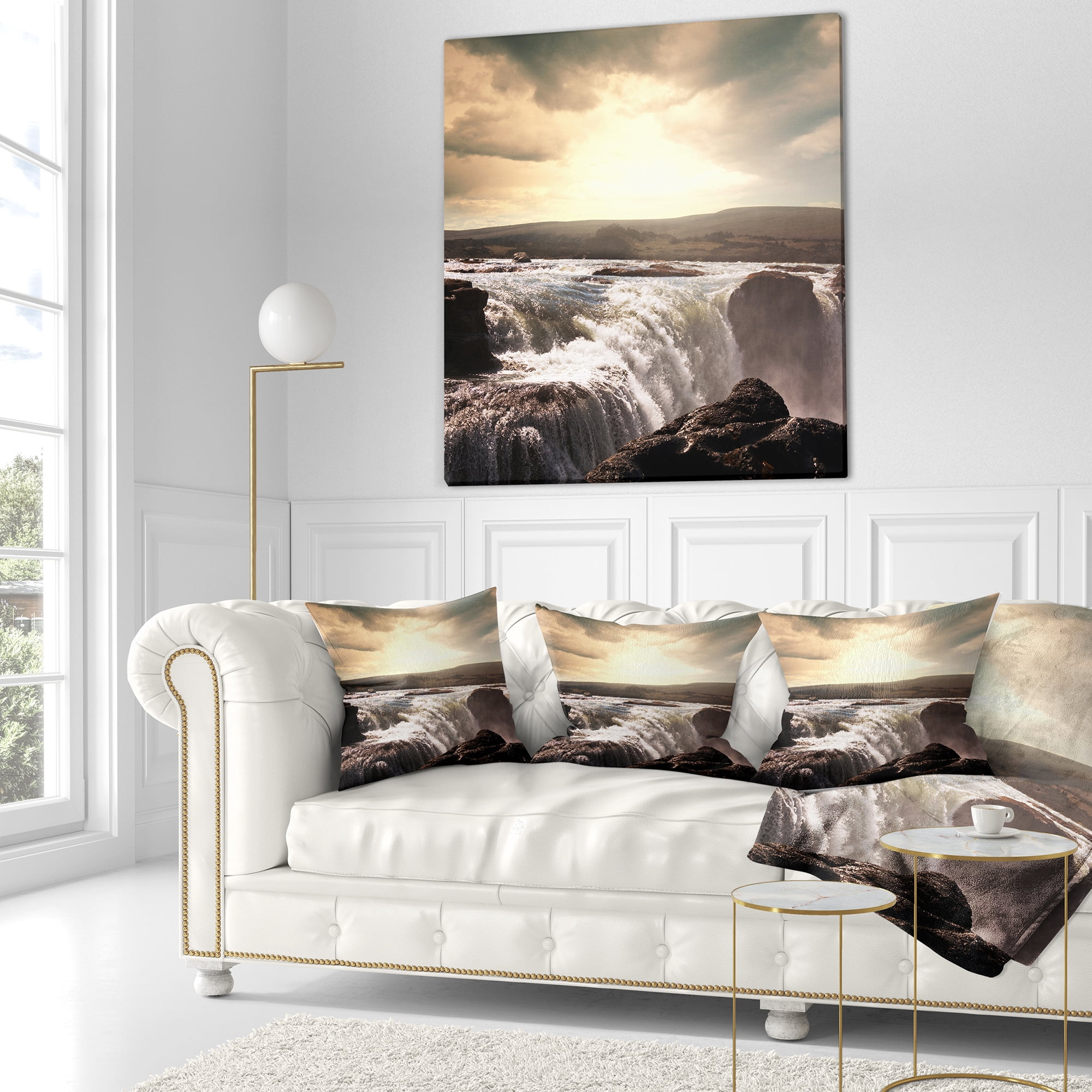 Designart 18" x 18" White Polyester Throw Pillow