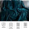thumbnail image 3 of Lavish Home 80x80 Waterproof Blanket for Kids, Pets, and Outdoors (Green), 3 of 11