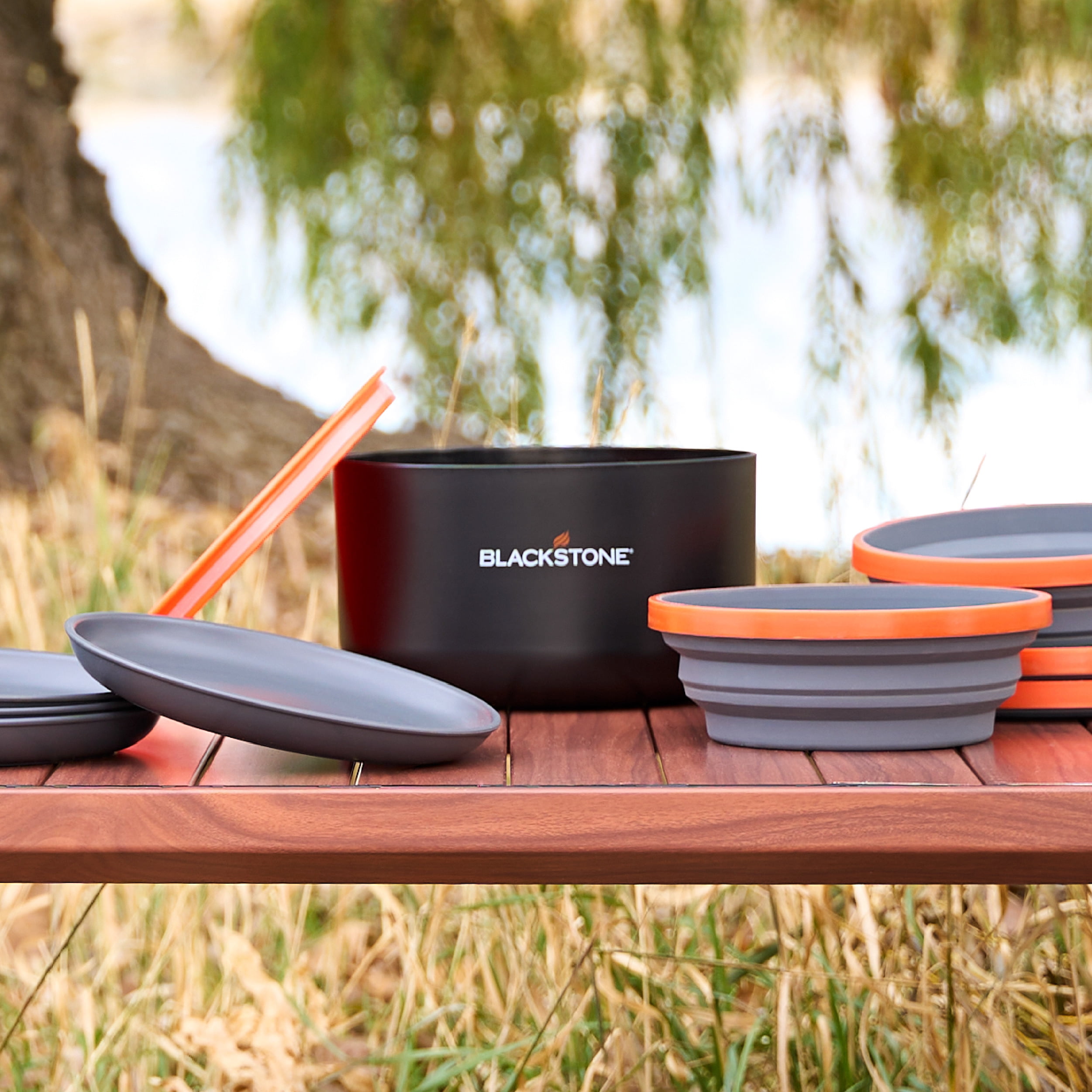 Blackstone 10 Piece Camping Tableware Set