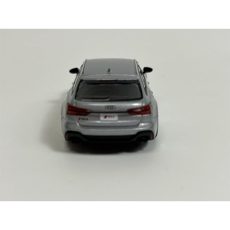Audi RS 6 Avant Carbon Black Edition Florett Silver RHD 1:64