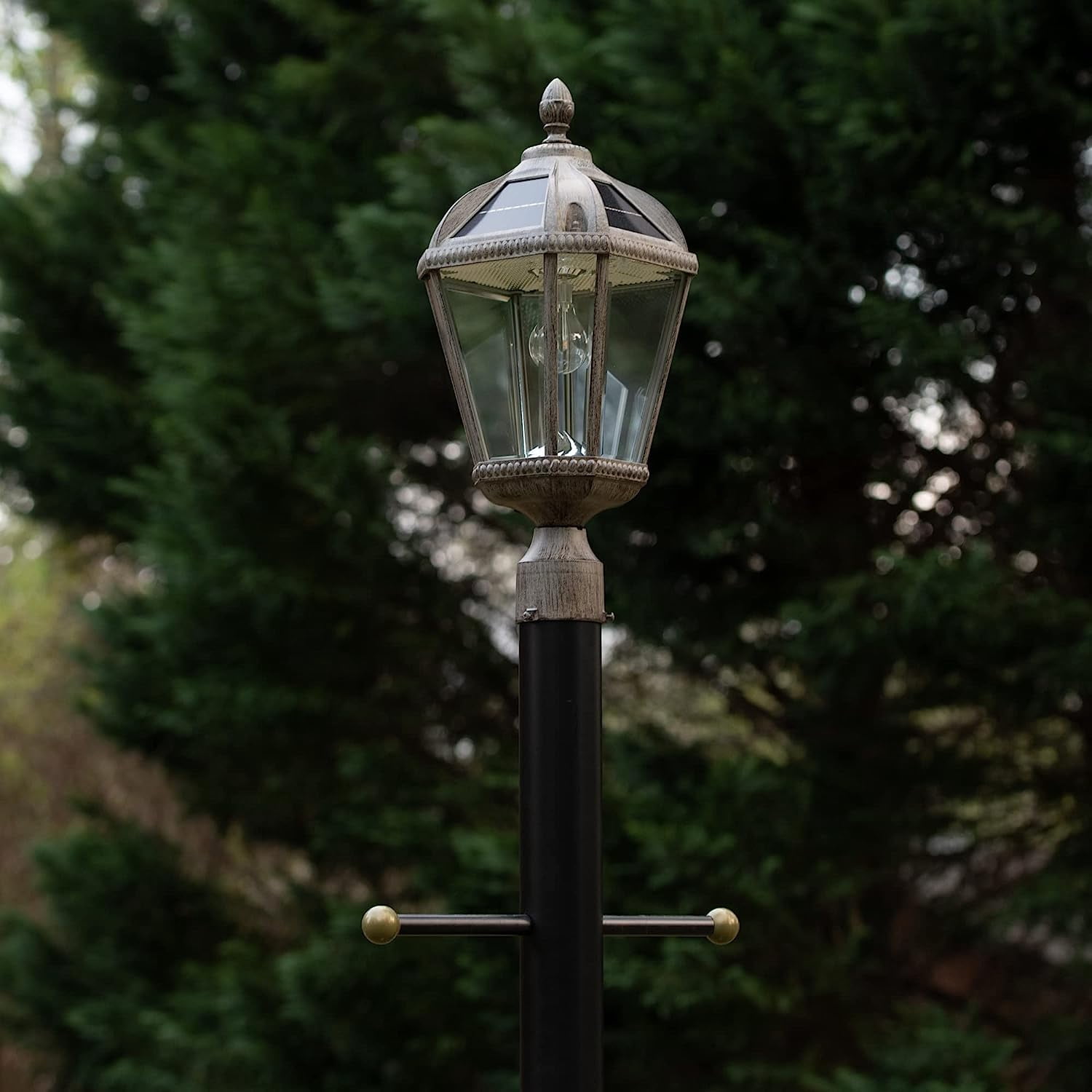Gama Sonic Outdoor Solar Post Light, Weathered Bronze Finish Aluminum, Royal Bulb, Beveled Glass, 3-inch Fitter for Lamp Posts or Pier Mount (Sold Separately) 98B312
