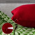 thumbnail image 2 of Fundas de almohada decorativas Stellhome, 50 x 50 cm, terciopelo rojo, paquete de 2, 2 of 7